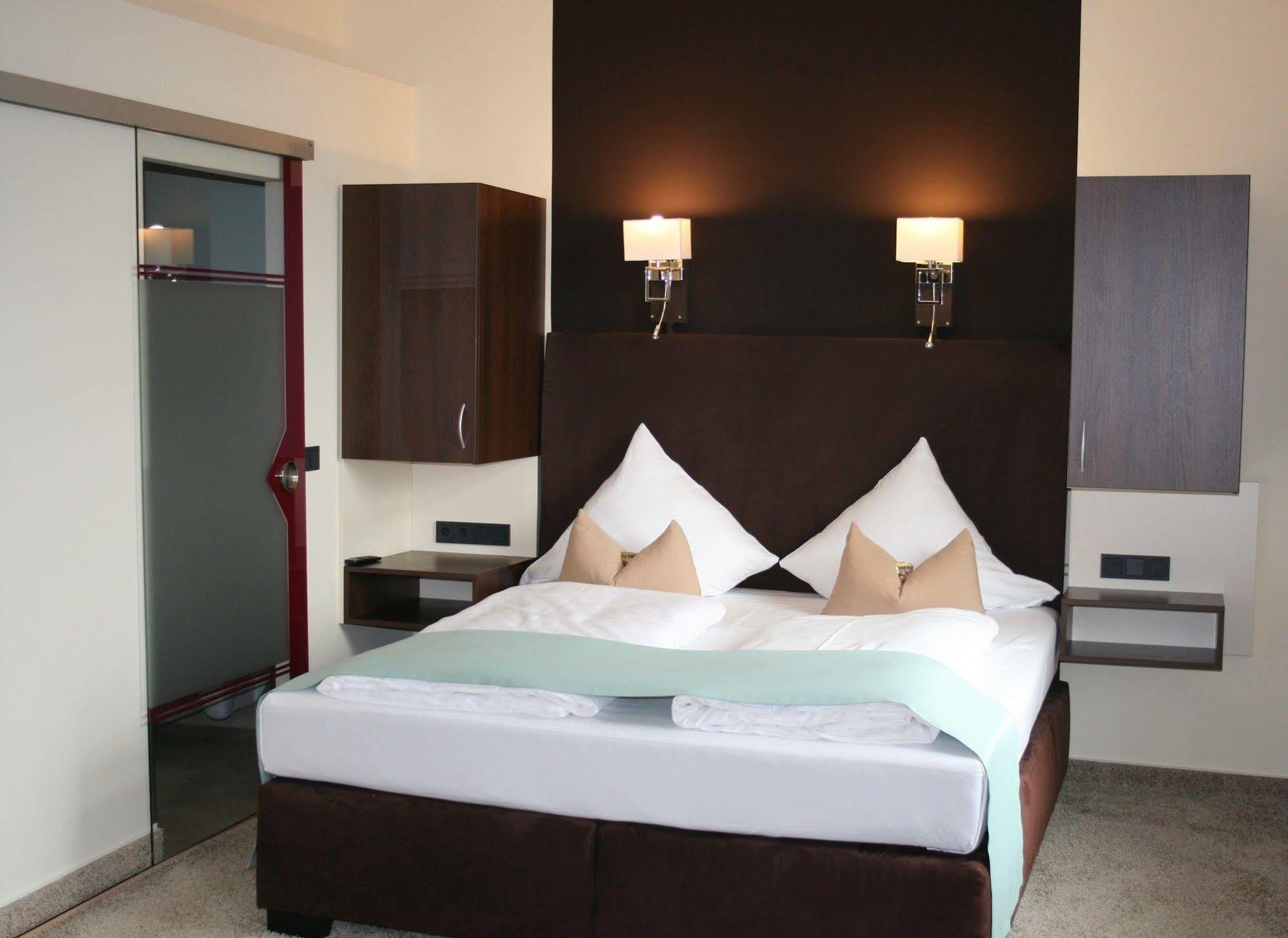 Parkhotel Bad Rehburg Екстер'єр фото